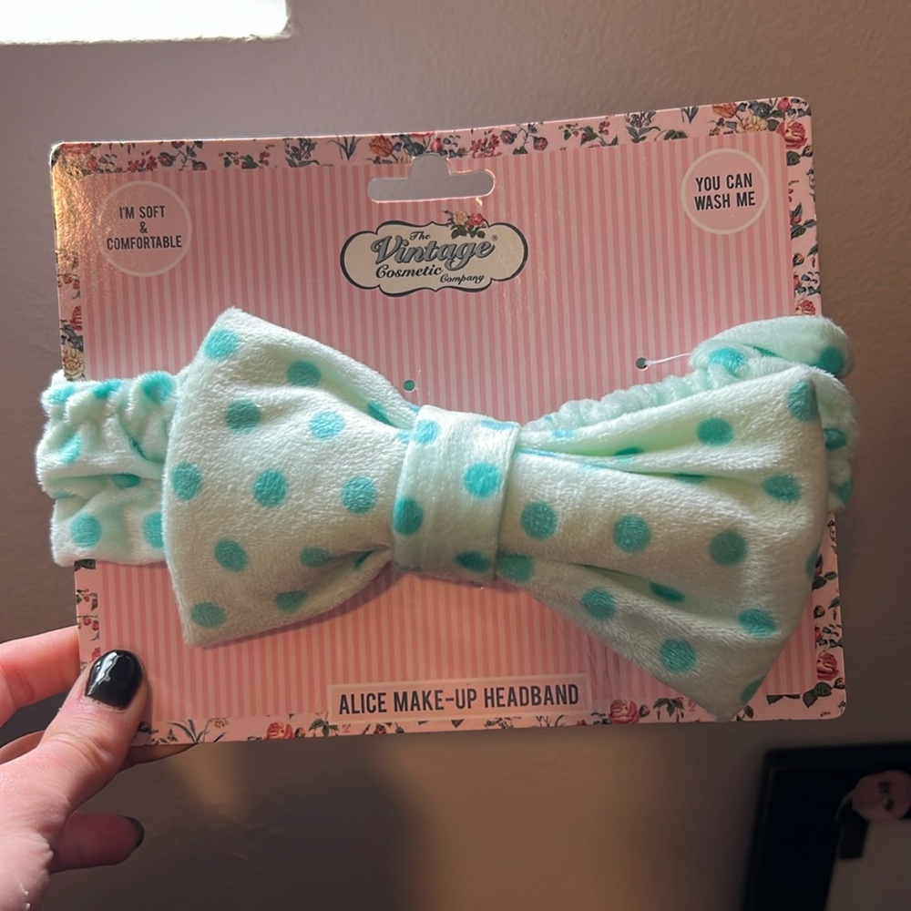 Washable alice make-up headband